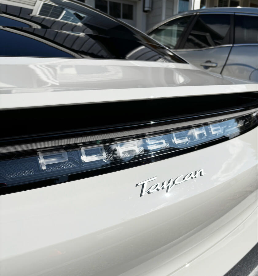 Porsche Taycan
